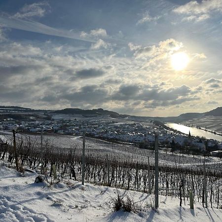 Отель Gastehaus Und Weingut Bernd Frieden Ниттель Экстерьер фото